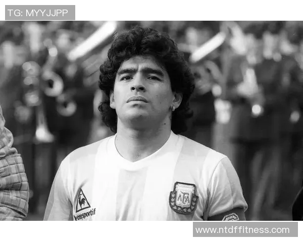 马拉多纳足球明星排名揭晓谁将成为历史最佳球员之王